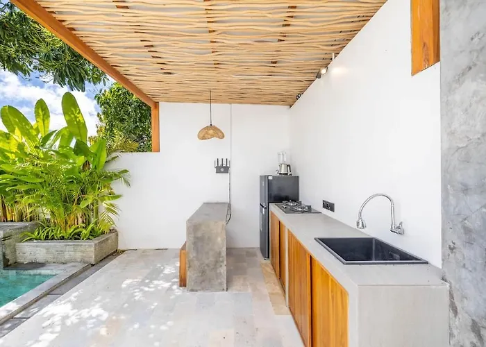 Casa Mango Waterfall Pool Sunrise Views ウンガサン